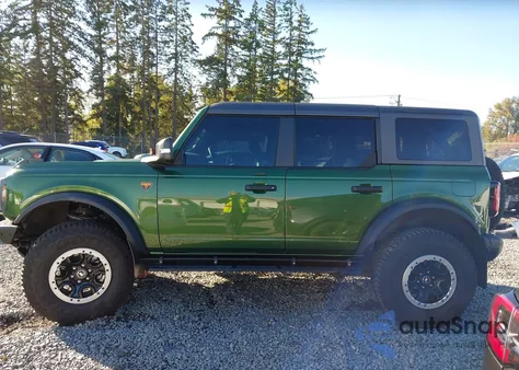 2022 Ford Bronco Badlands z USA, uszkodzony, nr VIN 1FMEE5DP1NLB37395